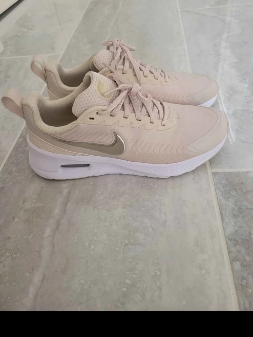 Nike Women's Air Max-Style Lightweight Sneakers - Blush/White